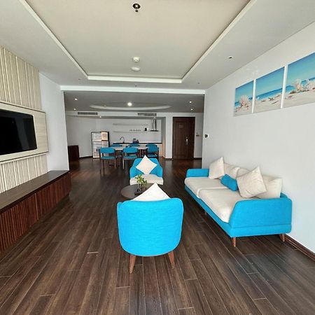 Canvas Danang Beach Hotel Zewnętrze zdjęcie