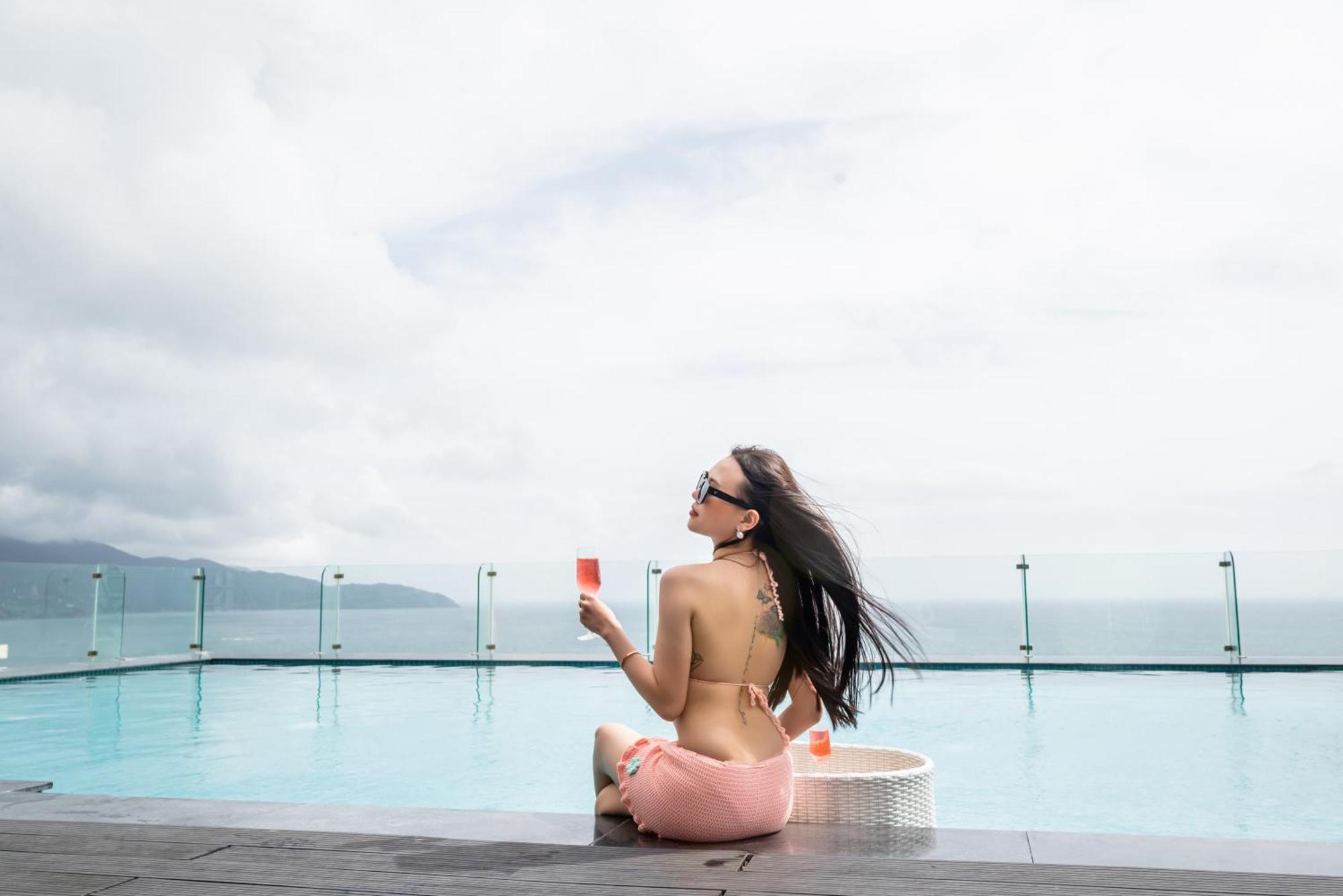 Canvas Danang Beach Hotel Zewnętrze zdjęcie