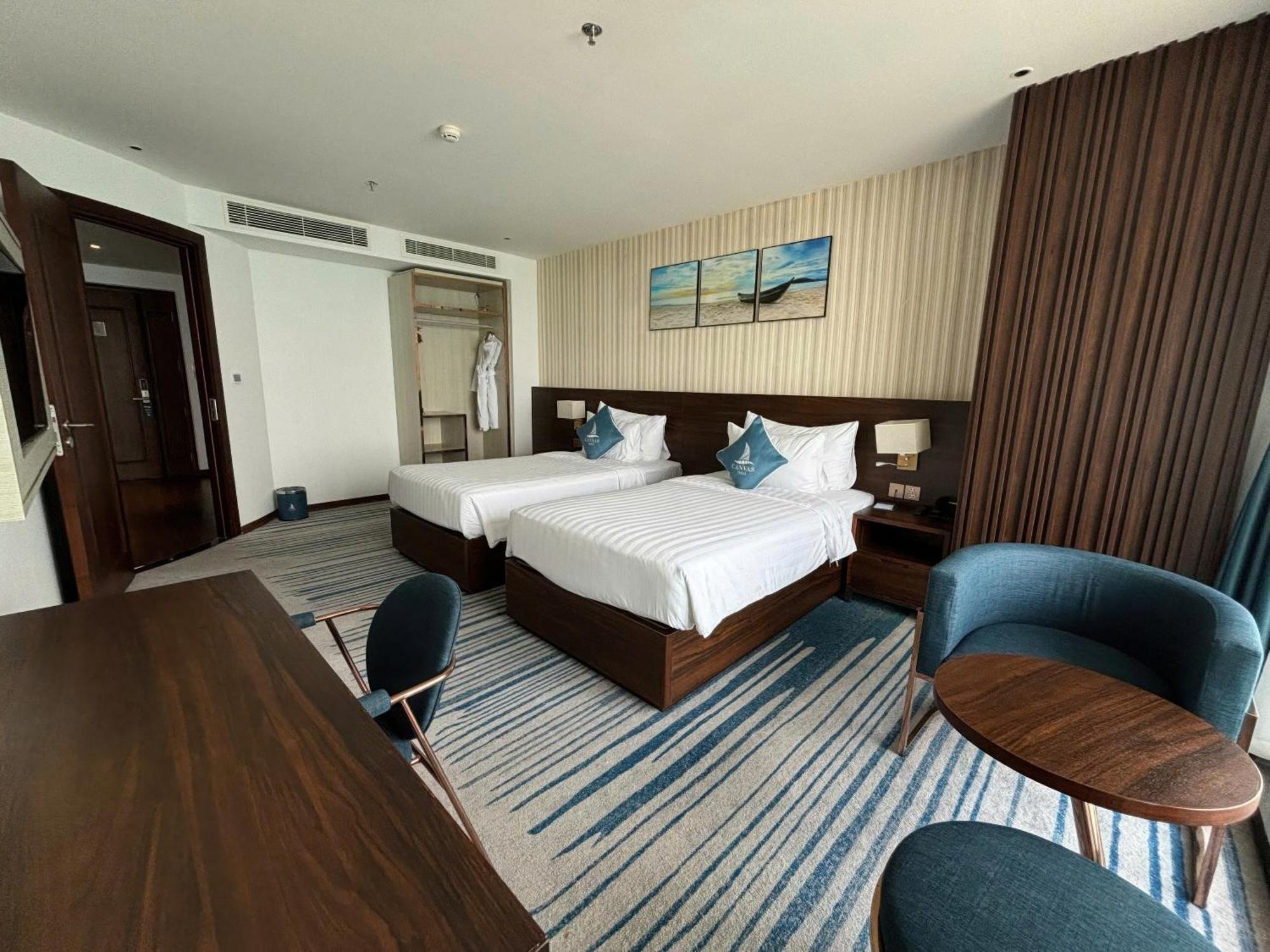 Canvas Danang Beach Hotel Zewnętrze zdjęcie